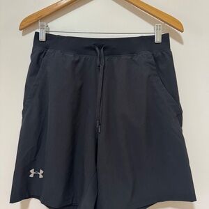 Under Armour Men's Black Athletic 7" Short / Running Short Size L